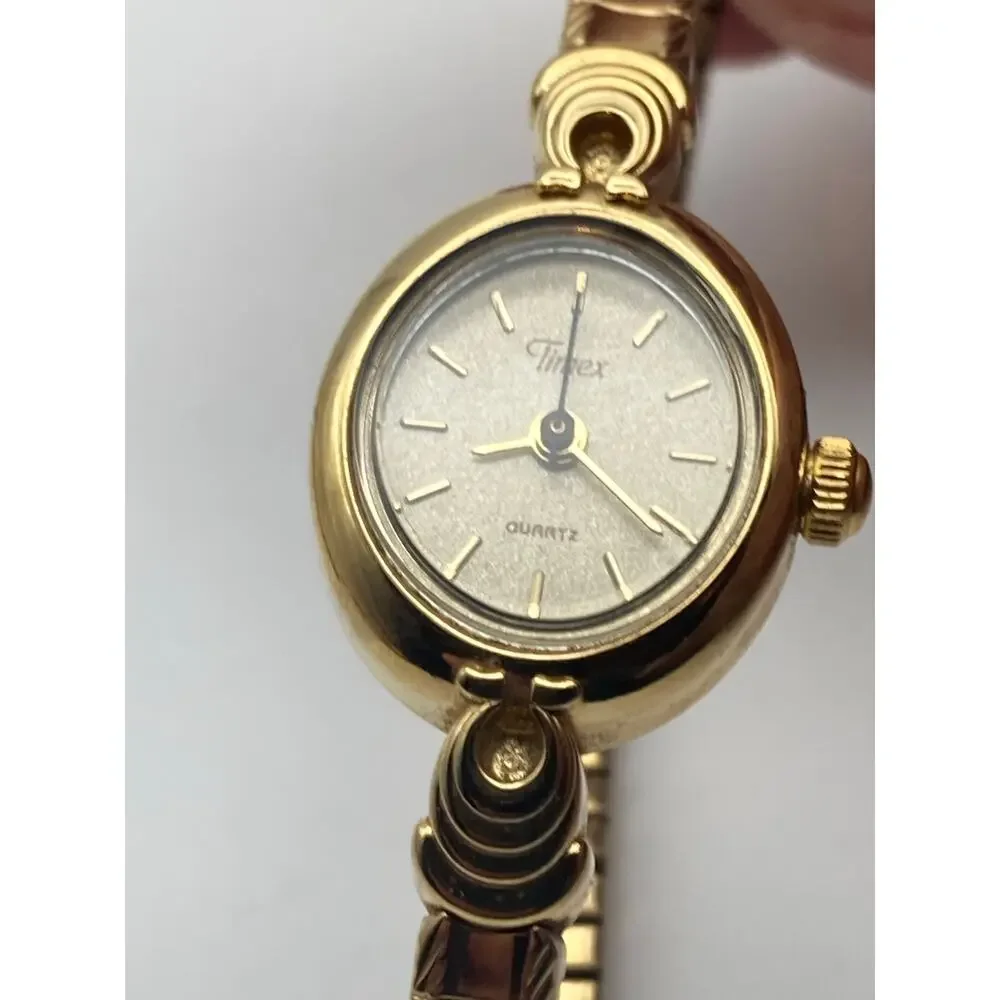 VTG Timex BA Cell Women's Petite Dress Cocktail Watch 17mm - New Battery WR